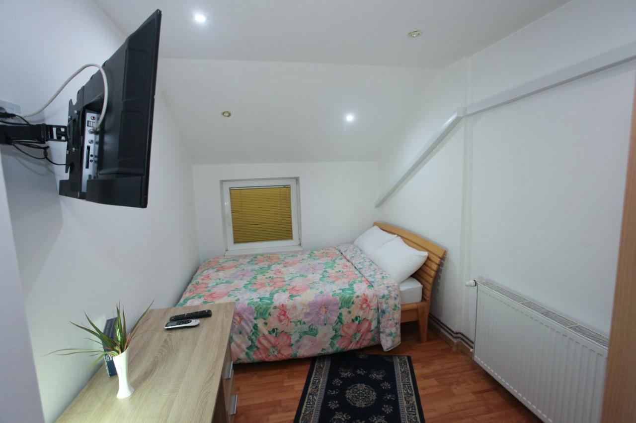 Apartman Carpe Diem 2 Zajecar Luaran gambar